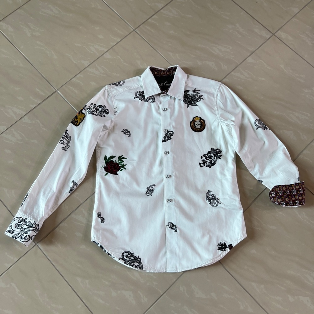 #2653 Robert Graham The Medici Embroidered Sport Shirt In White Size Small